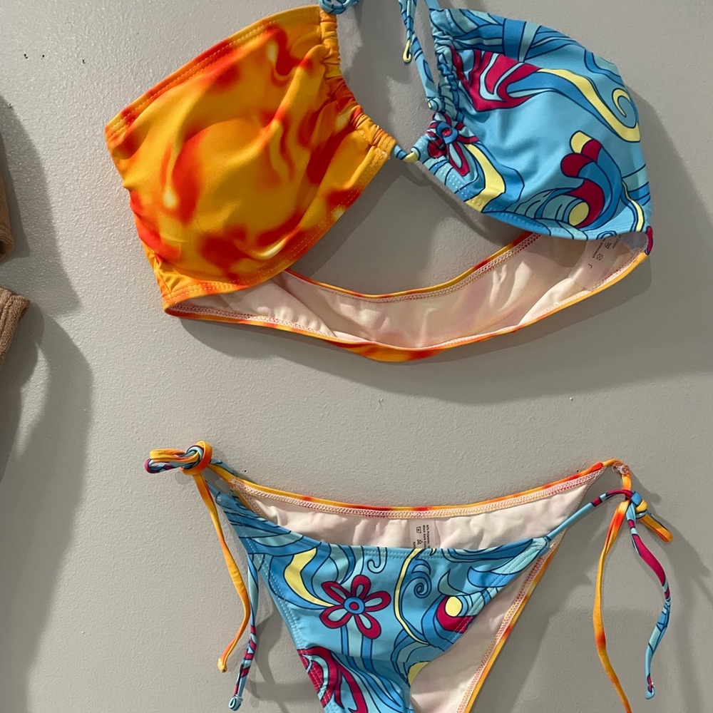 I’m a small business owner and I’m trying to sell sell my products on poshmark